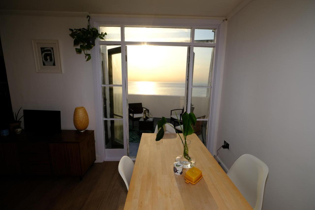 Balcony View Sunsets On Margate Seafront Apartment Exterior photo